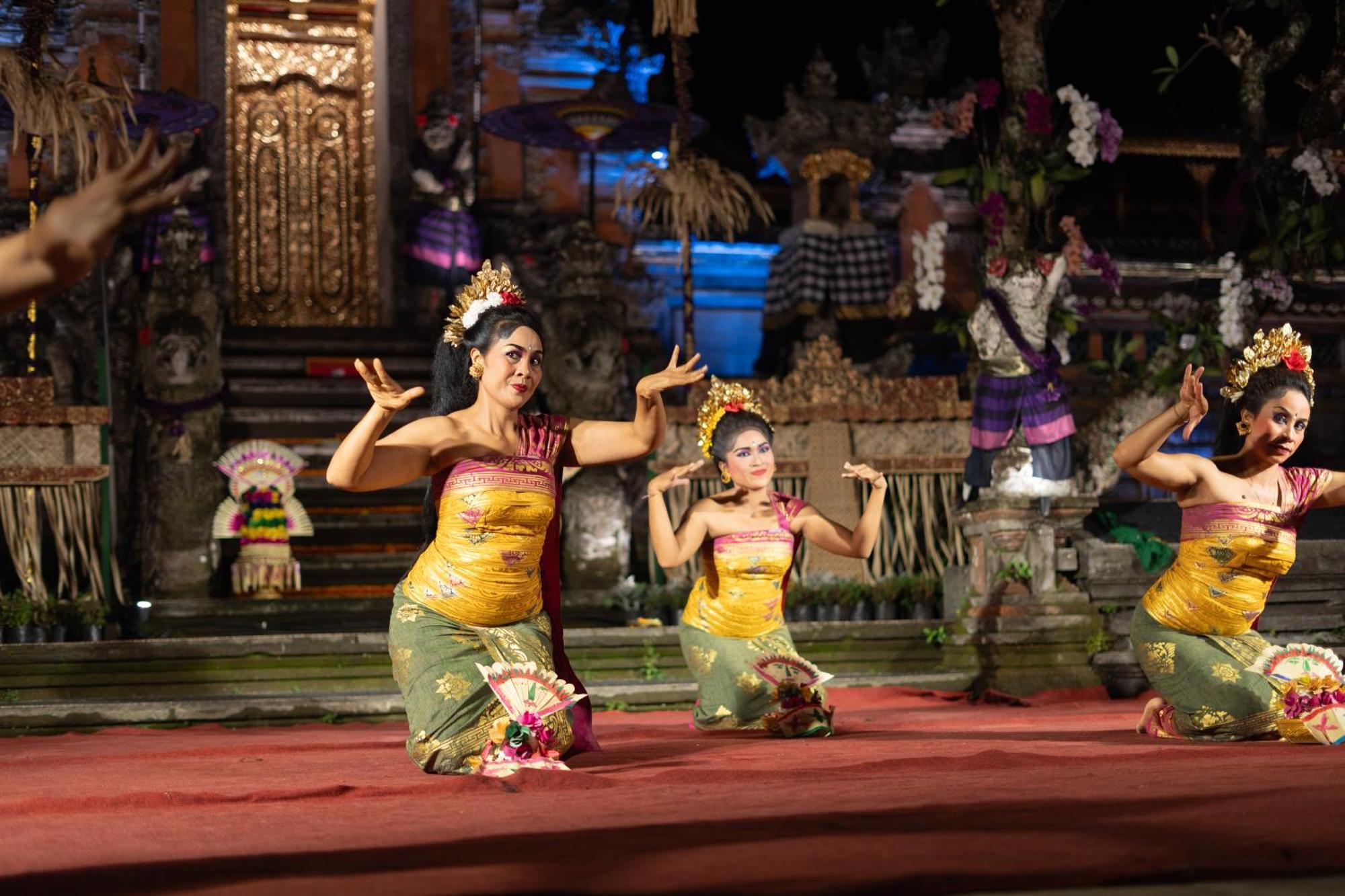 Puri Saraswati Dijiwa Ubud Buitenkant foto